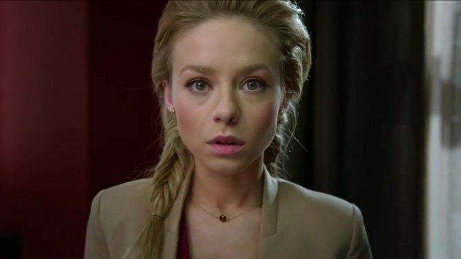 актриса в сериале Кухня