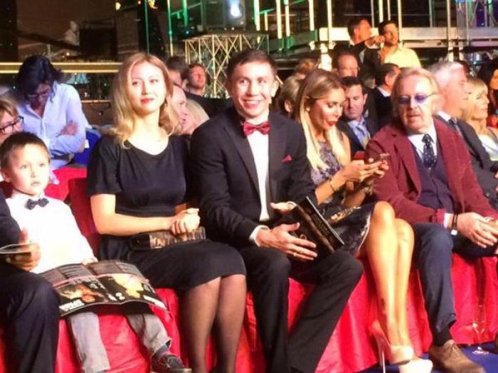 алина головкина биография