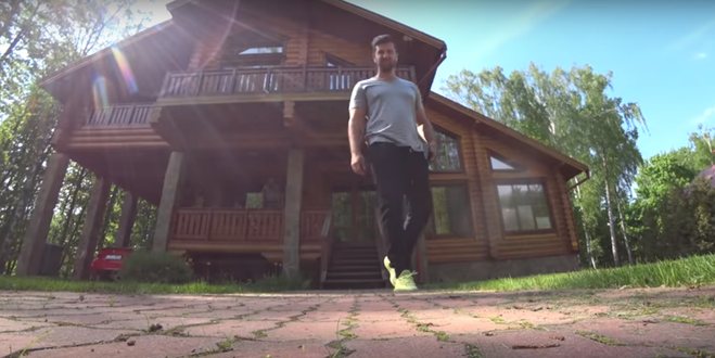 Амиран Сардаров дом