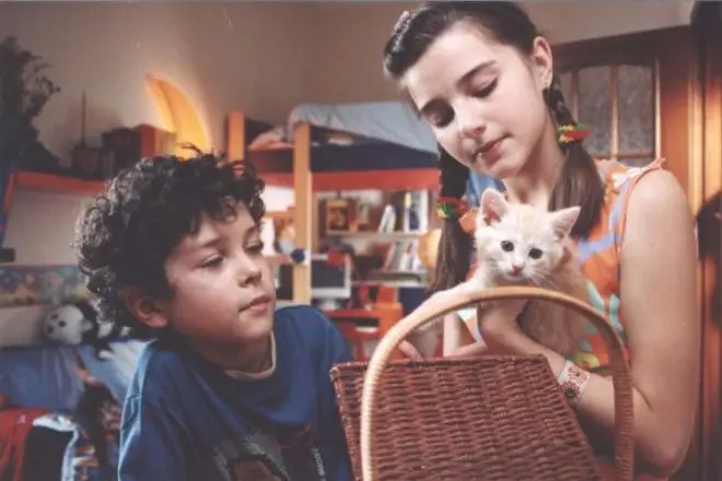 Анастасия Сиваева в фильме «Слова и музыка»