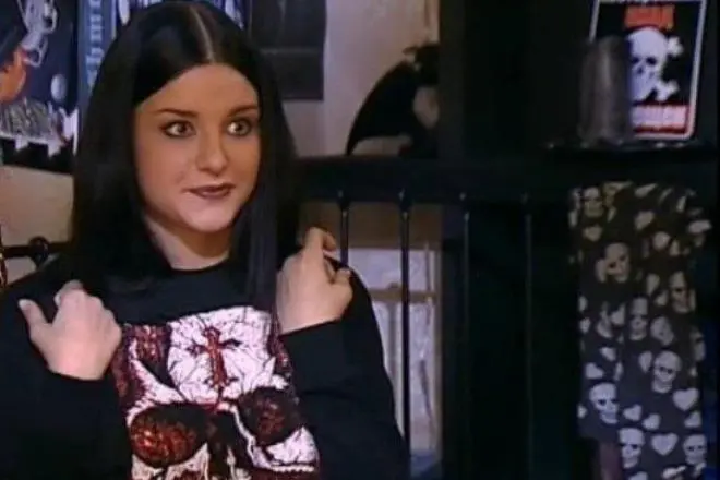 Анастасия Сиваева в роли Даши Васнецовой в сериале «Папины дочки»