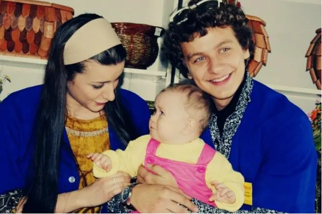 Анастасия Сиваеваи ее экранные муж и ребенок