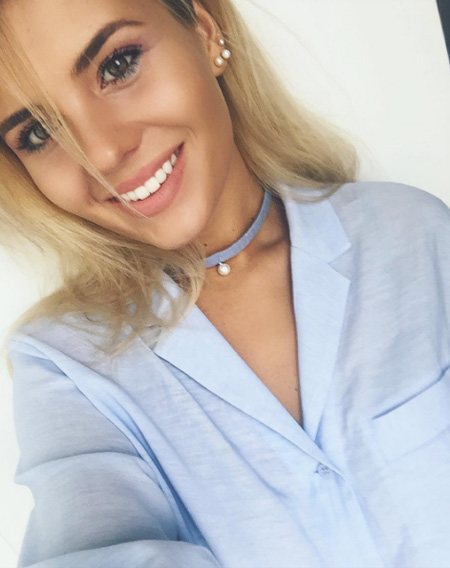 Анна Шульгина