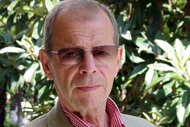 Аркадий Арканов