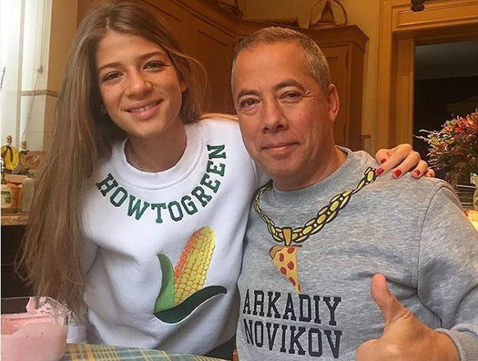 Аркадий и Александра Новиковы