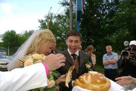 геннадий головкин жена алина