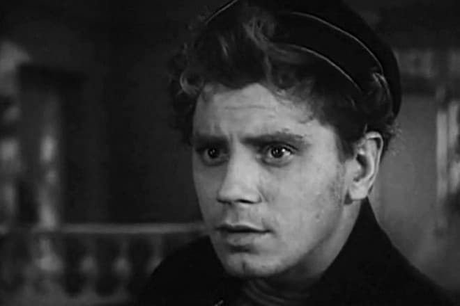 Игорь Горбачев в молодости (кадр из фильма «Любовь Яровая»)