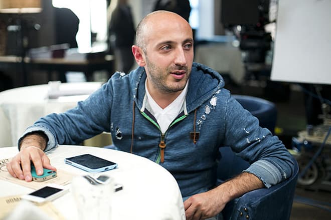 Карен Оганесян на съемках фильма «О чем молчат девушки»