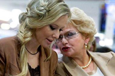 людмила нарусова биография