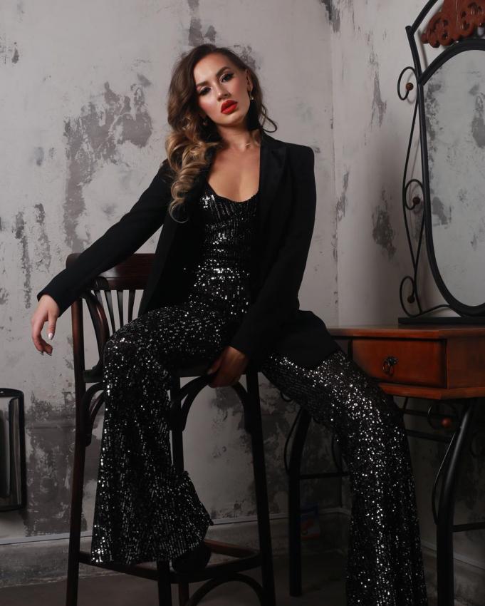 Мишель Серова. Биография. Дочь Серова или нет, муж, жизнь сегодня, фото, личная жизнь