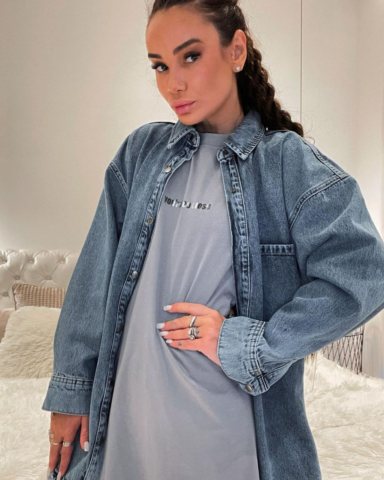 Муж Айзы Анохиной (Долматовой)