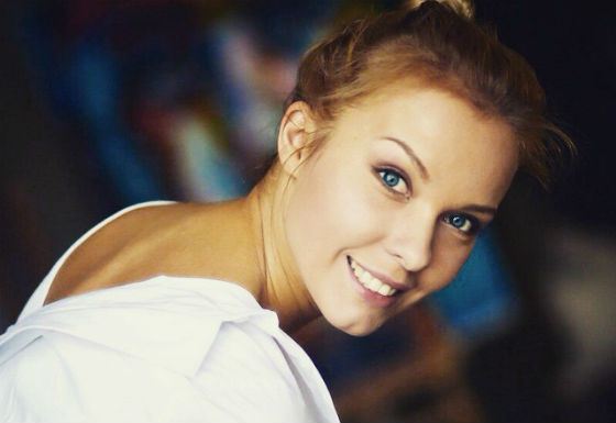 Очаровательная Полина Стрельникова (Сыркина)