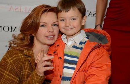 Основная деятельность, которой занимается Алиса Гребенщикова: актриса, русская актриса