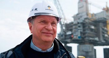 Сечин инспектирует предприятие