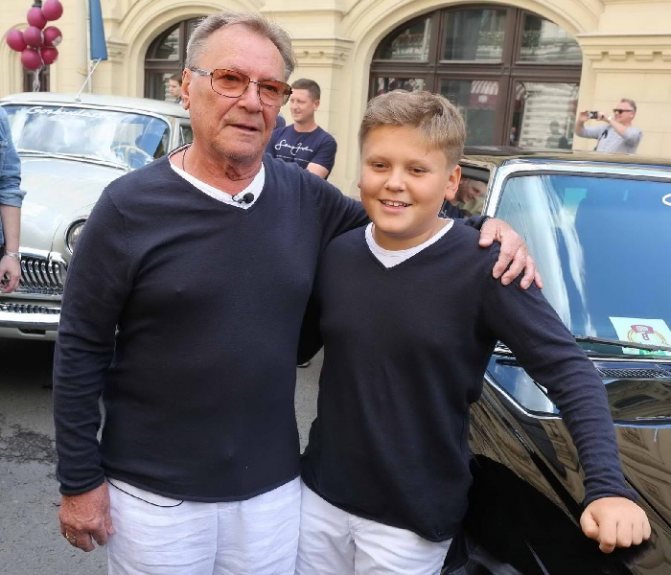 Шакуров с сыном Маратом.