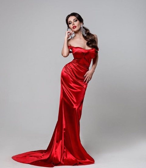 Татьяна Строкова. Биография. Сколько лет, до и после пластики, фото в купальнике, инстаграм