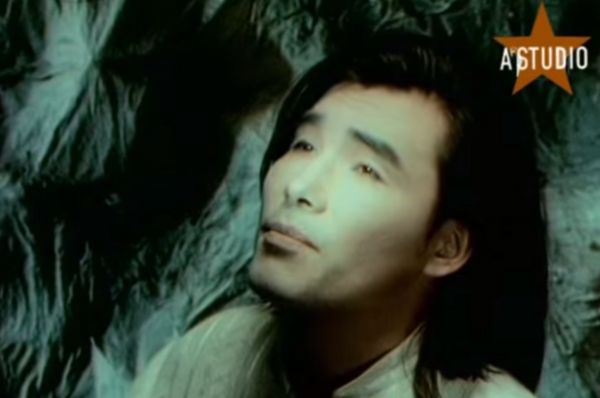 В 1983 году Шукенов стал лауреатом Всесоюзного фестиваля, где показал свое виртуозное владение альт- и тенор-саксофона. После окончания консерватории группа «Арай», покинув Розу Рымбаеву, создала новый коллектив - «Алма-Ата». Через год коллектив выпускает свой первый альбом – «Путь без остановок» и меняет название на «Алма-Ата Студио». Батырхан Шукенов становится фронтменом группы.