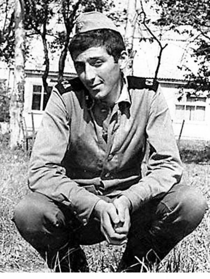 В молодости