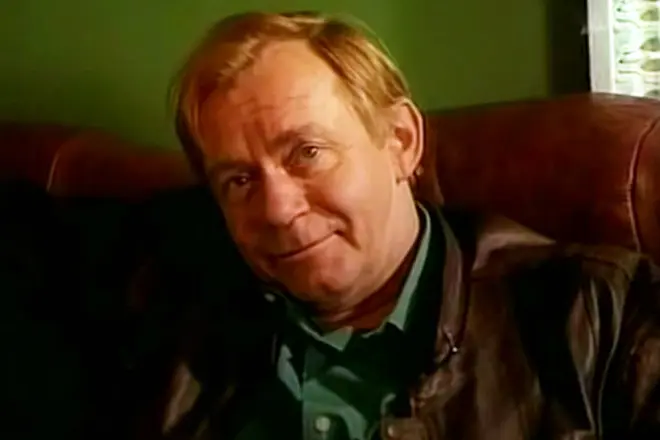 Валерий Носик в фильме "На углу у Патриарших" 'Валерий Носик в фильме