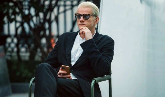 Юрий Колокольников в сериале «Беспринципные»